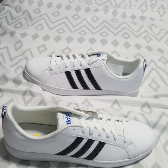 Shoes - Picture 5 of 8